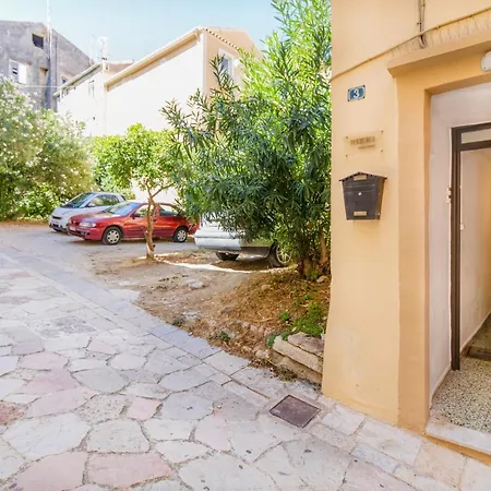 Apartament Rikki *